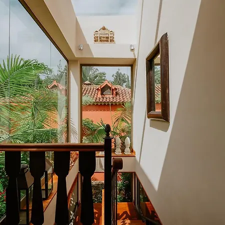 Homeforguest Rural House With Garden El Laurel