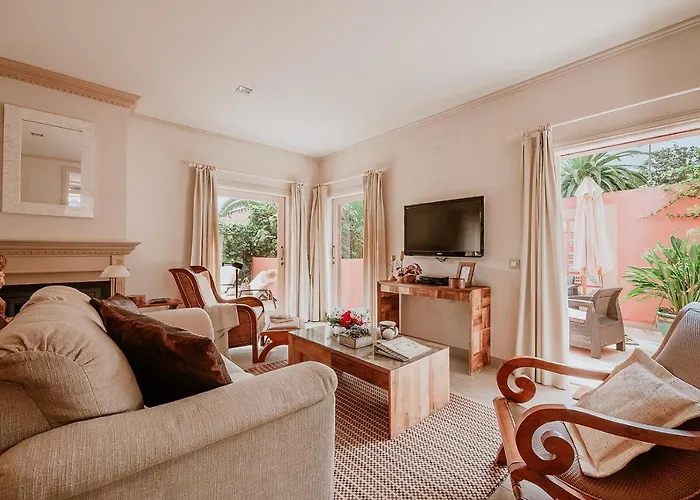 Homeforguest Rural House With Garden El Laurel *