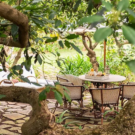 Homeforguest Rural House With Garden El Laurel