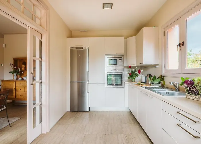 Homeforguest Rural House With Garden El Laurel *